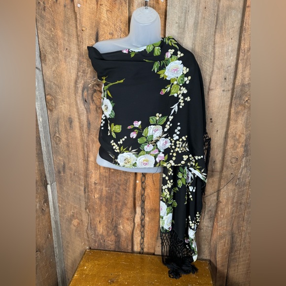 Floral Blac Wrap with Fringe - Picture 3 of 11
